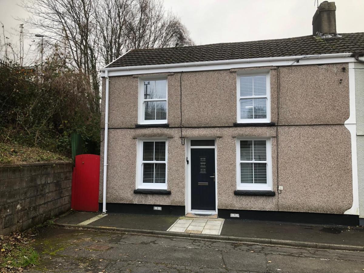 Rj S House Daire Merthyr Tydfil Dış mekan fotoğraf